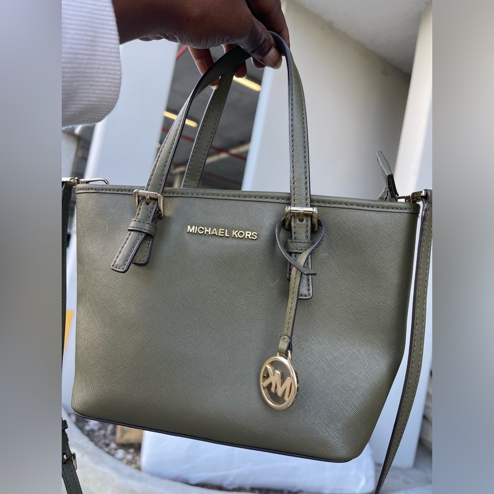 Michael kors olive tote/satchel